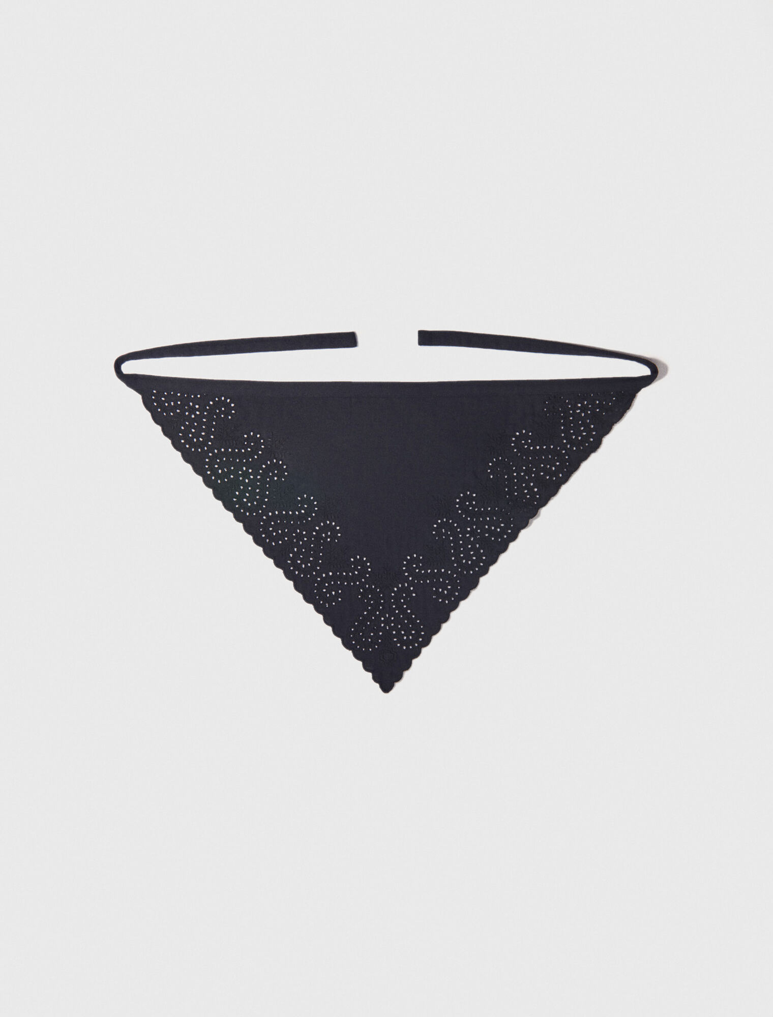 Foulard triangle à nouer