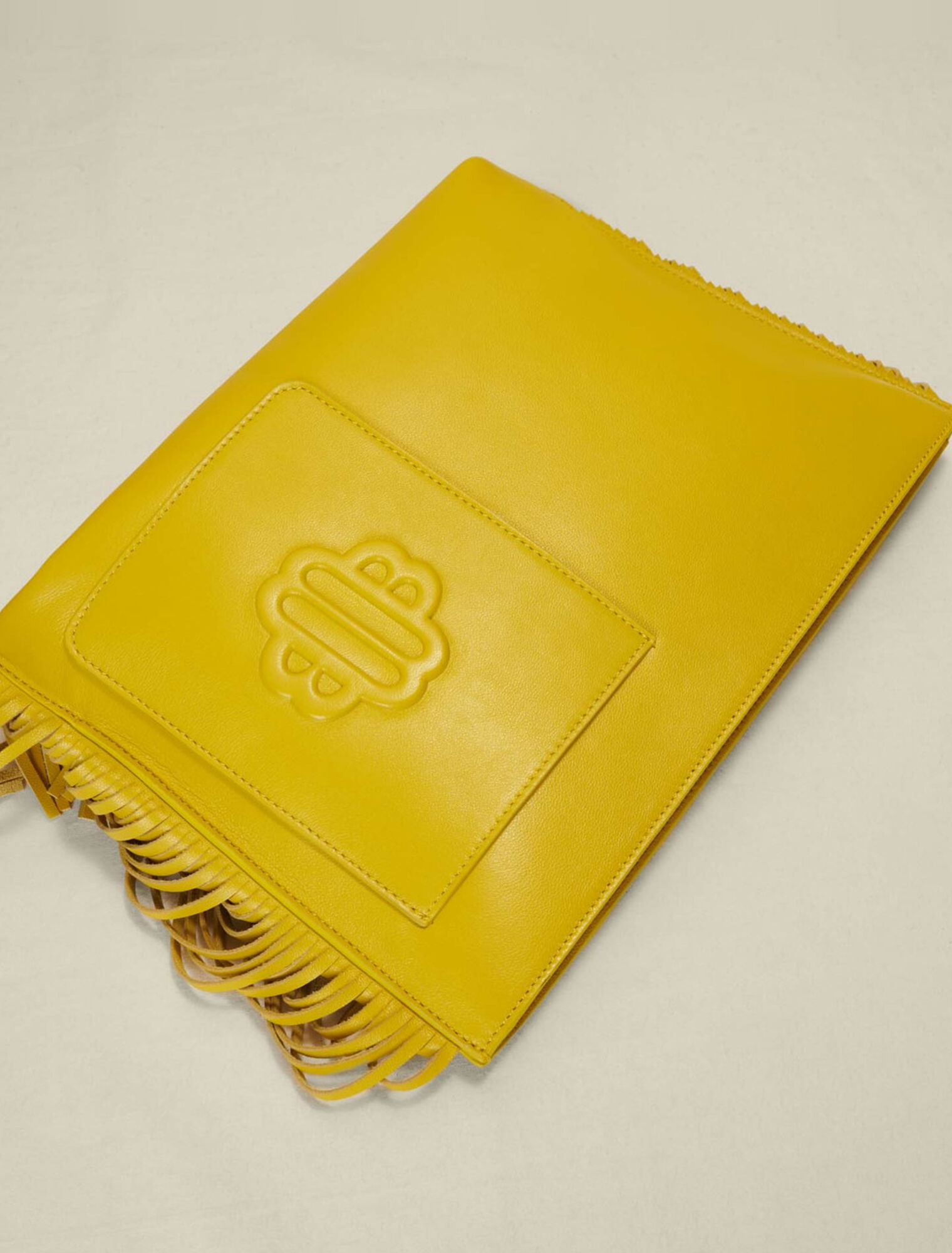 Pochette à franges en cuir