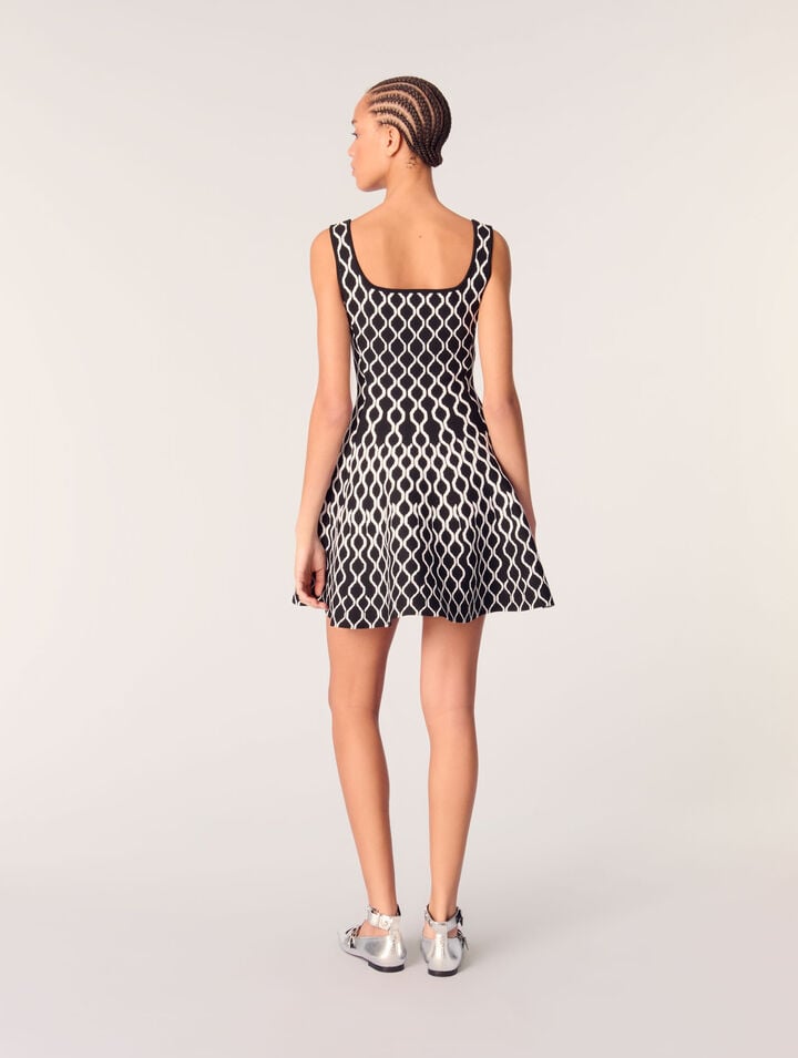 Robe courte en maille à motif