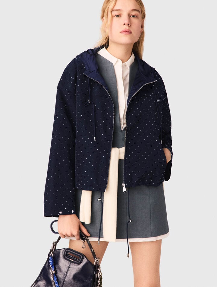 Coupe-vent strass&eacute; &agrave; capuche