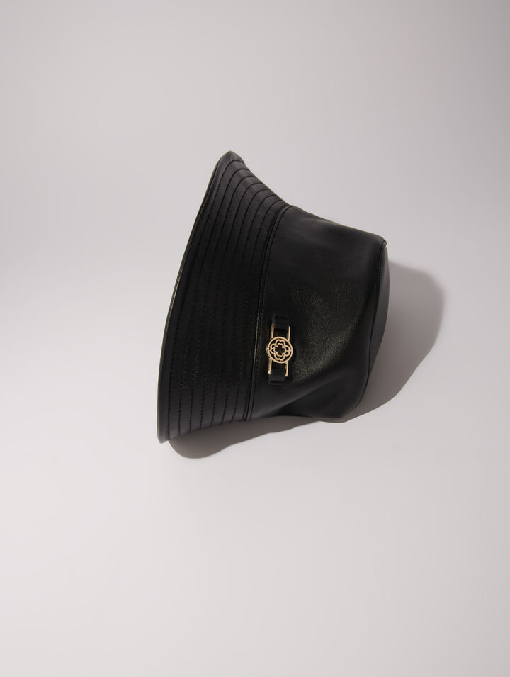 Bob en cuir