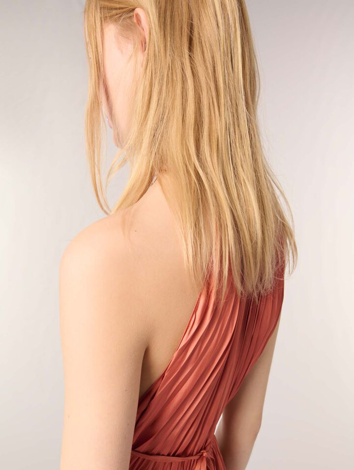 Robe longue plissée