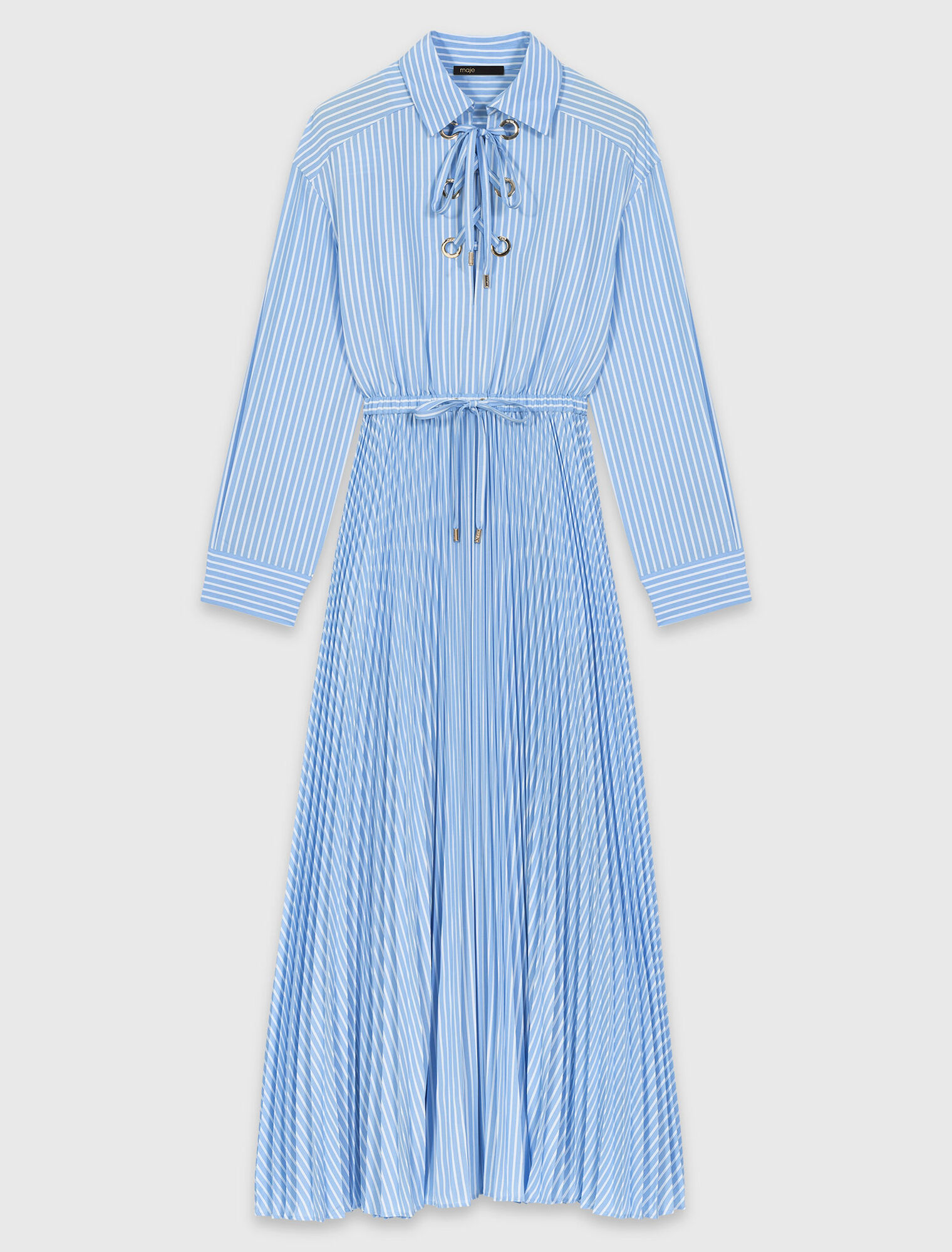 Robe longue pliss&eacute;e avec &oelig;illets