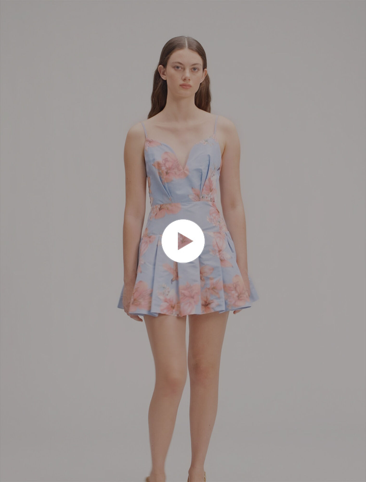 Robe courte en taffetas imprimé