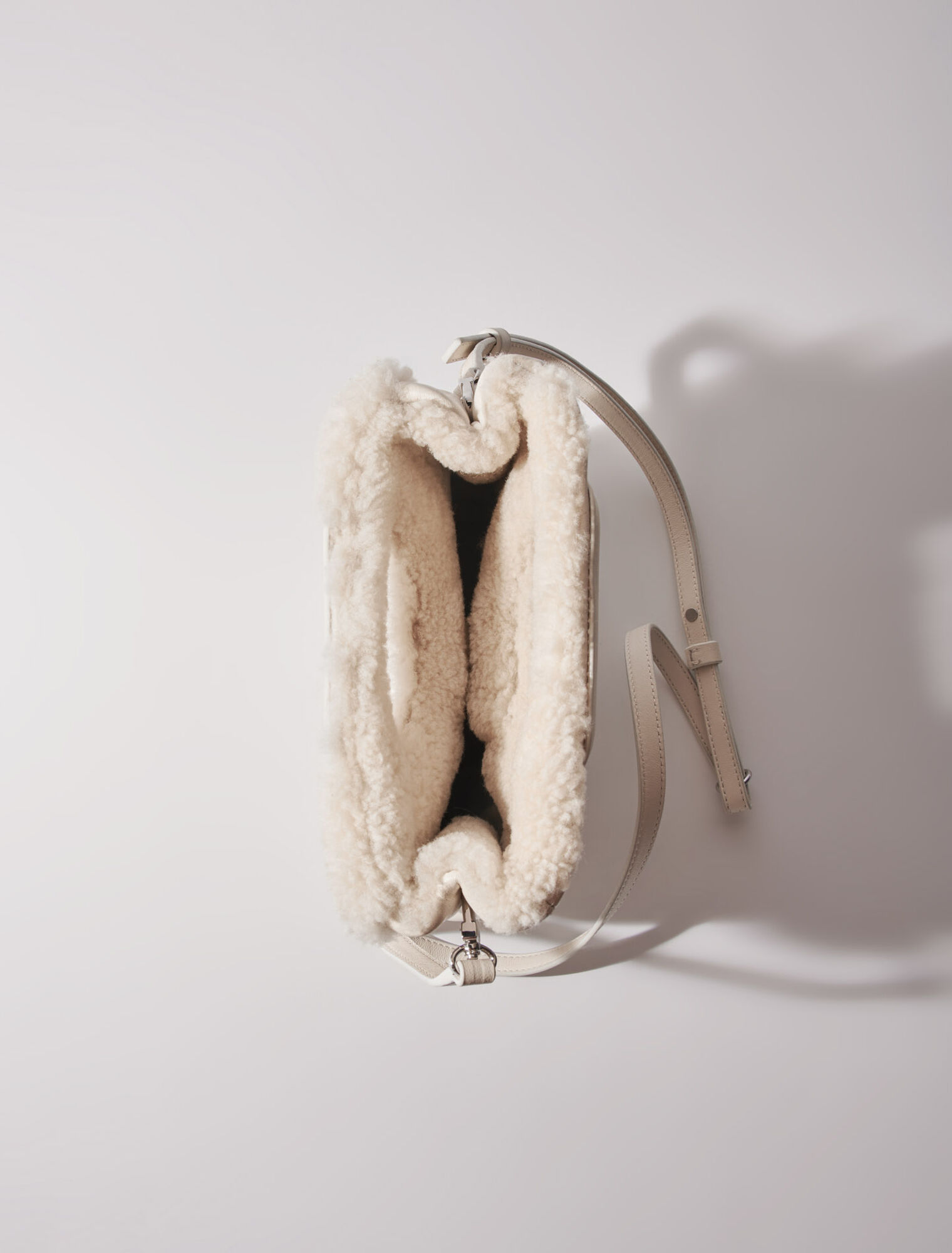 Sac M en fausse fourrure