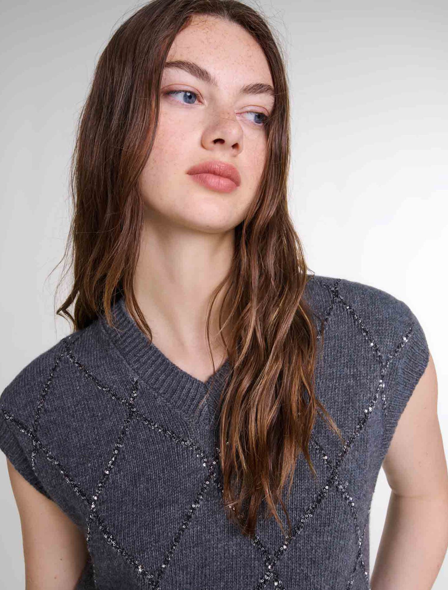 Pull sans manches à sequins