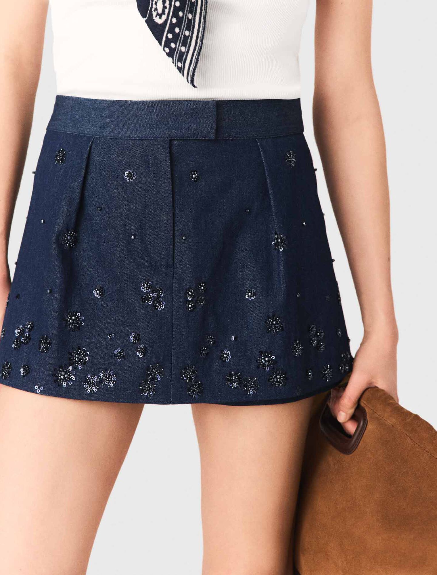 Short trompe l'&oelig;il en denim brod&eacute;