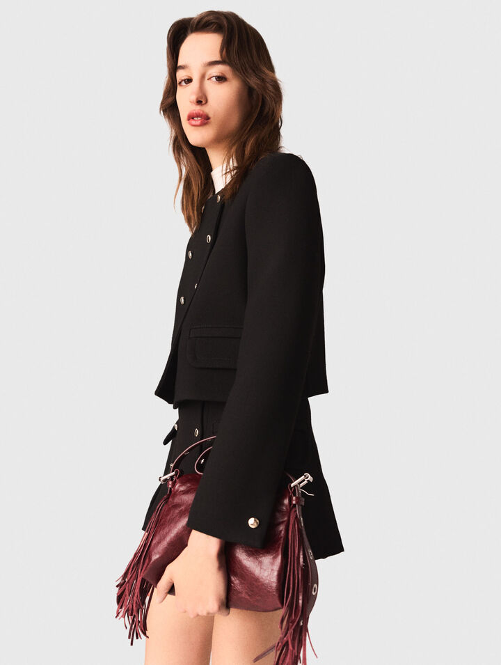 Veste courte avec boutons dorés