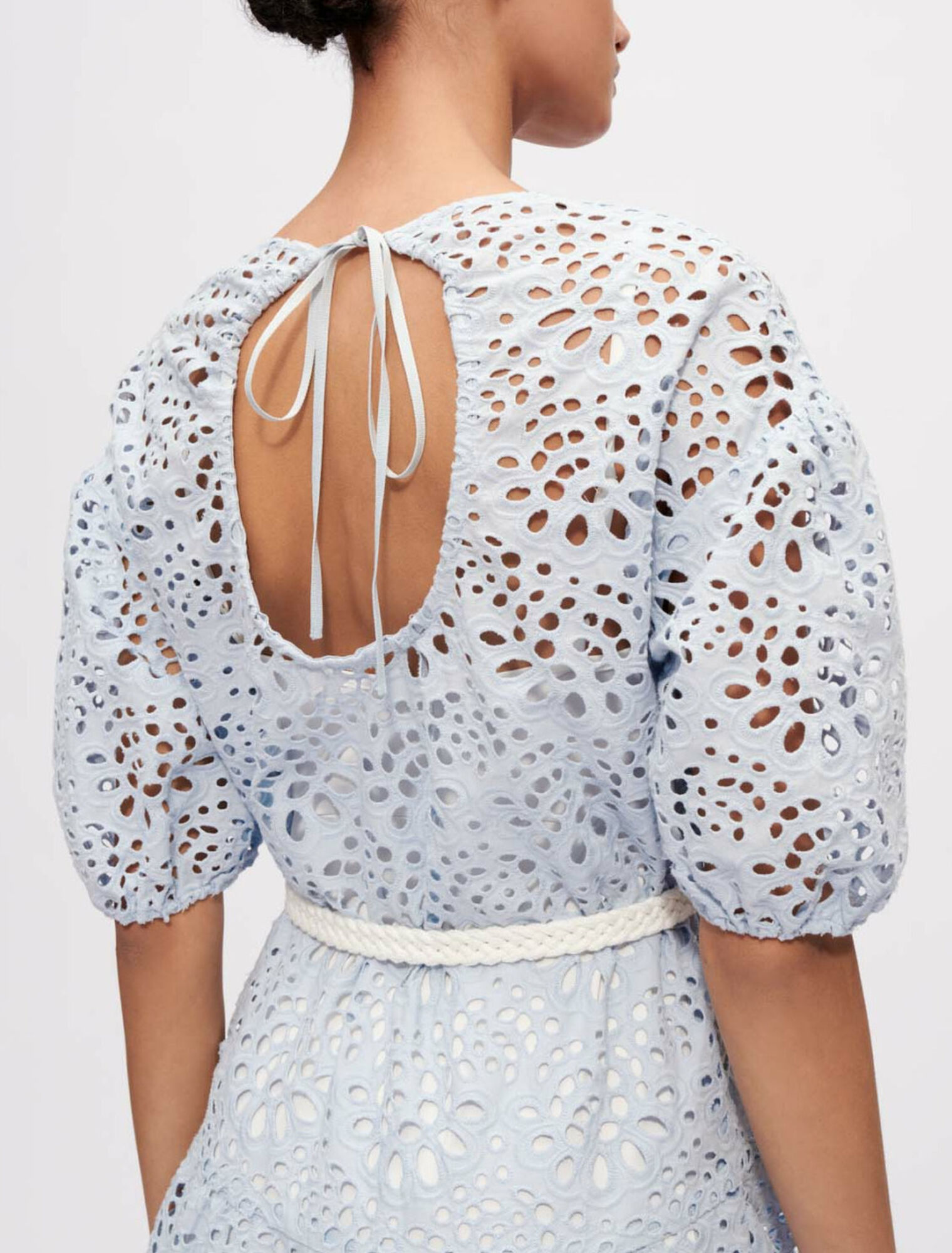 Robe en guipure dos nu