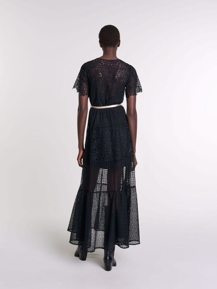 Robe longue en dentelle
