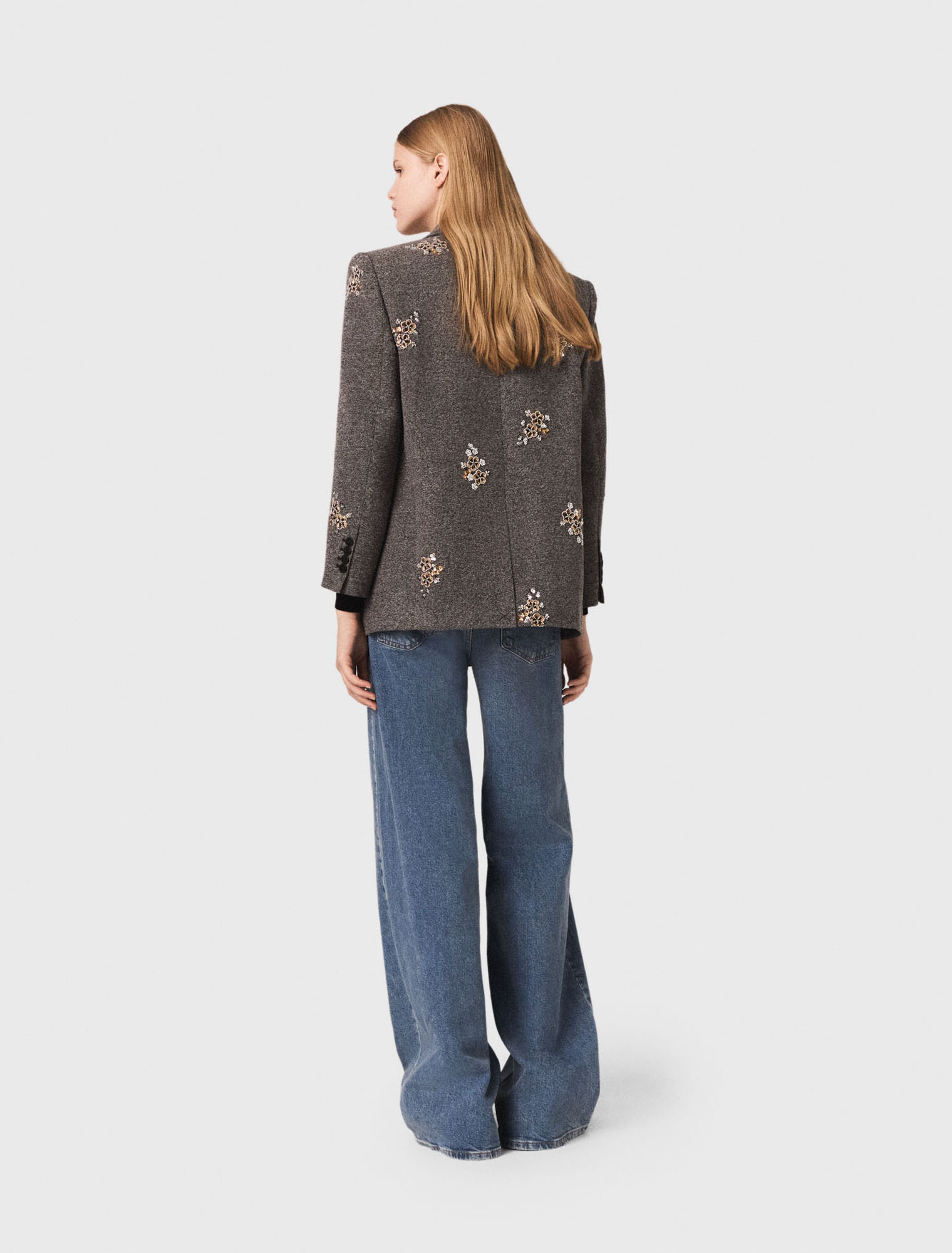 Veste en laine avec fleurs brodées
