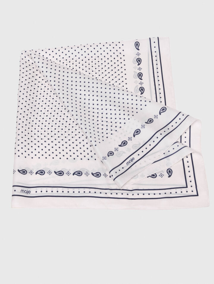 Carré 90x90 imprimé en soie