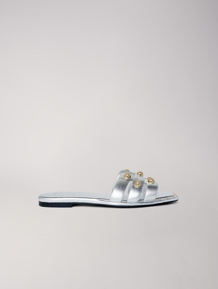 Mules en cuir ornées de studs