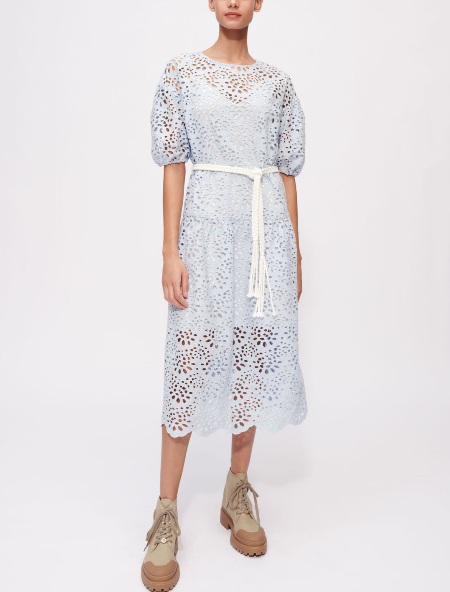 Robe en guipure dos nu