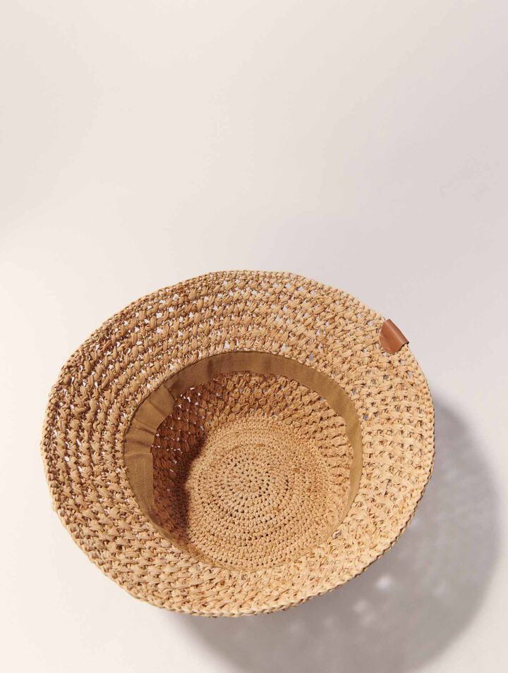 Crochet raffia bucket hat