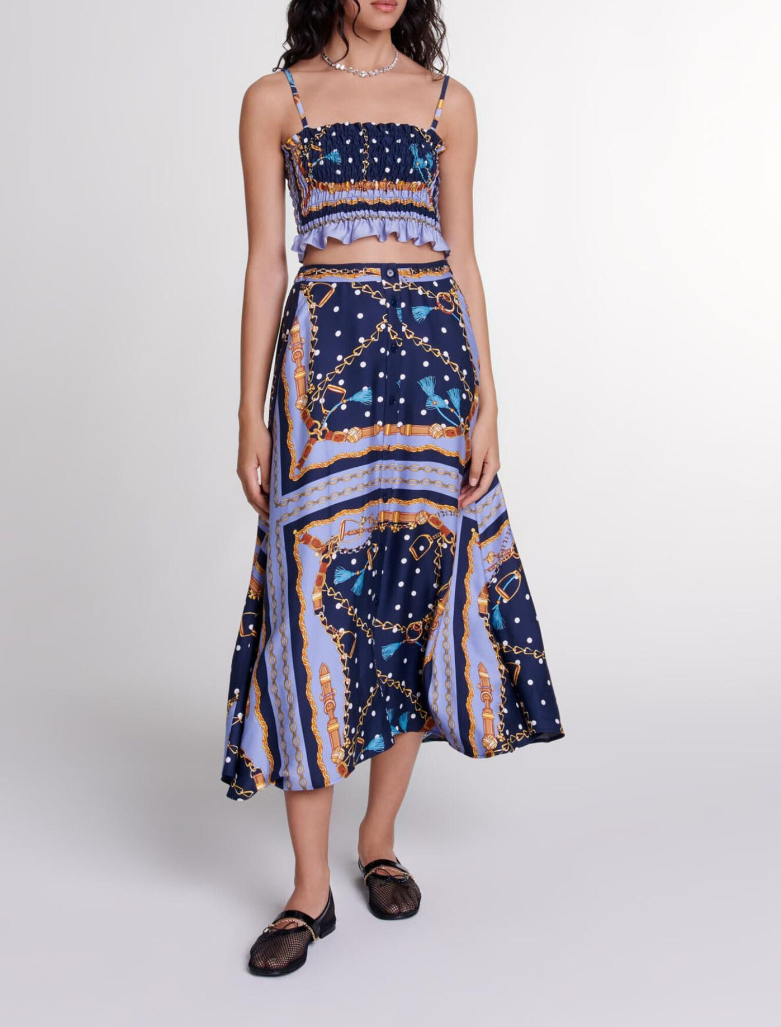 Satin-effect patterned short skirt 