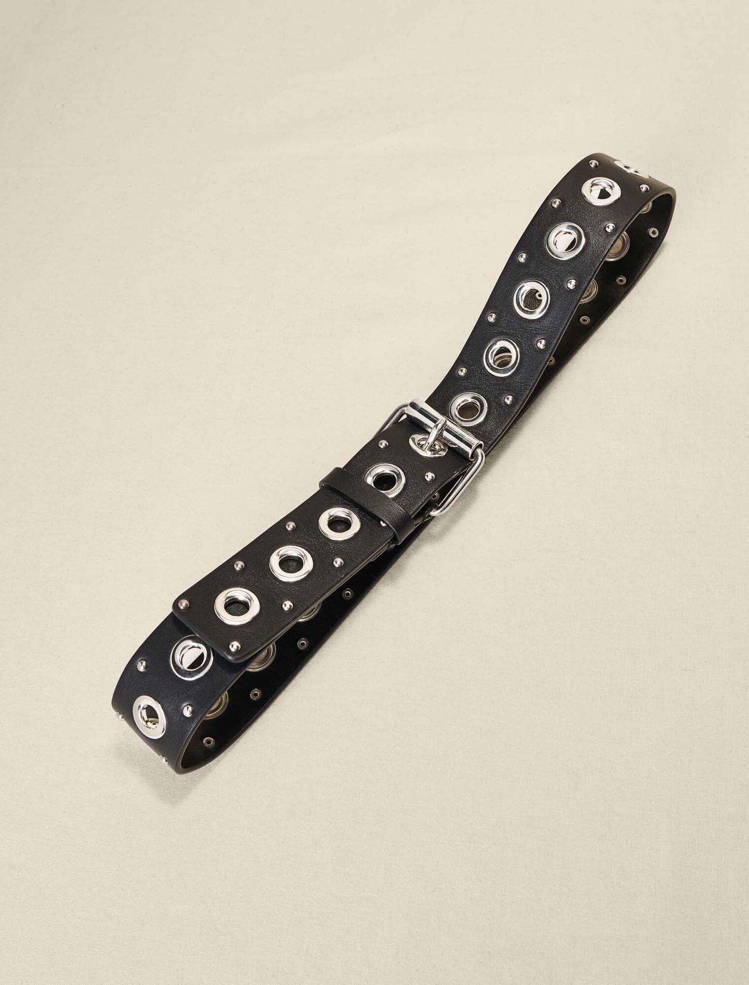Ceinture à studs empiécés