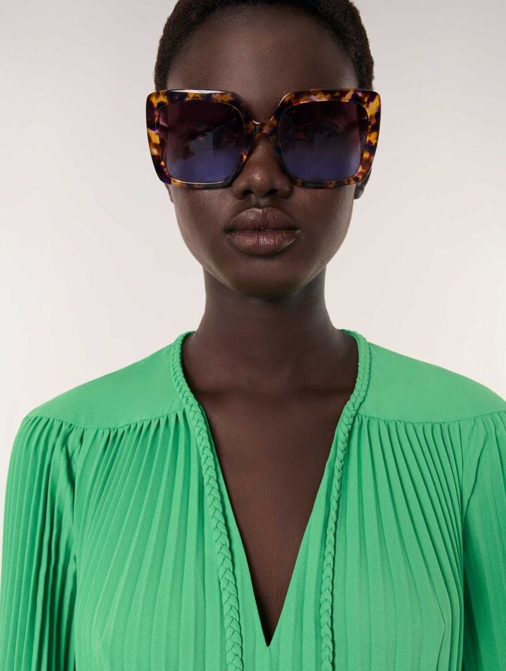 Robe courte plissée