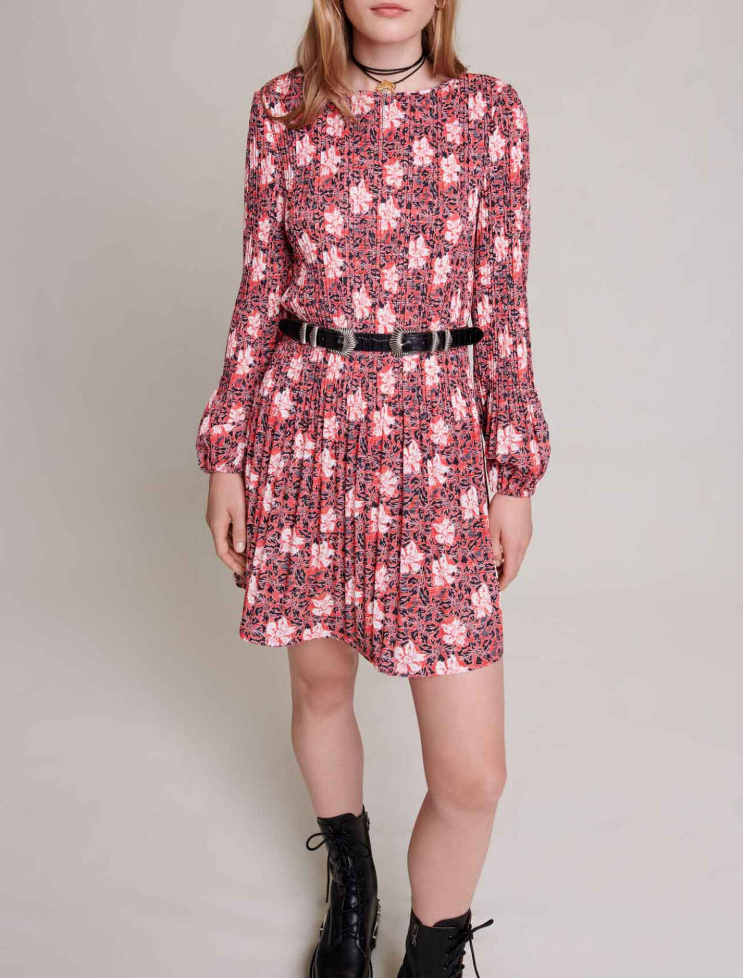 Robe courte à fleurs