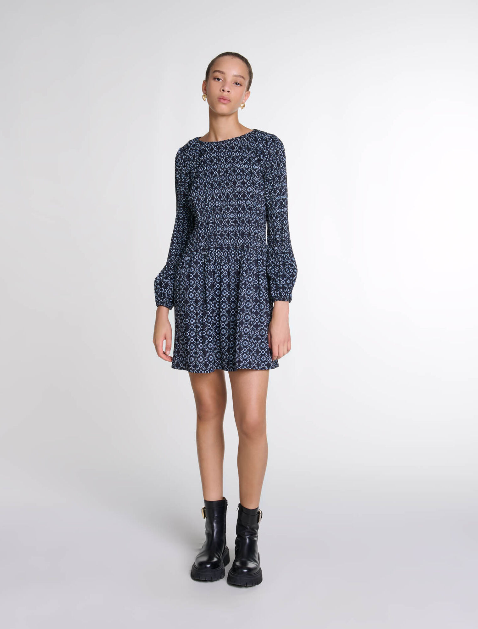 Short Clover motif dress