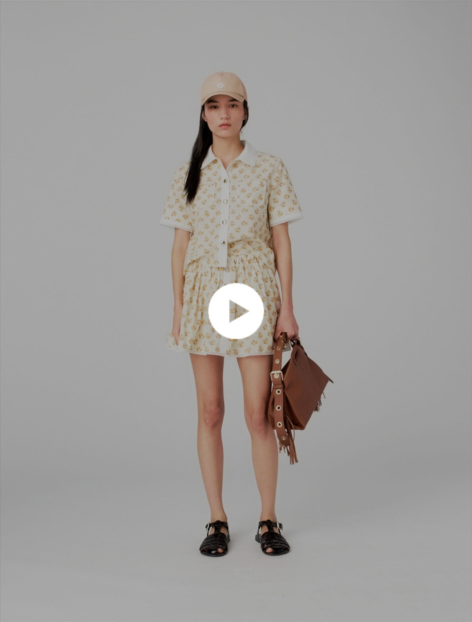 Patterned shirt with croquet trim