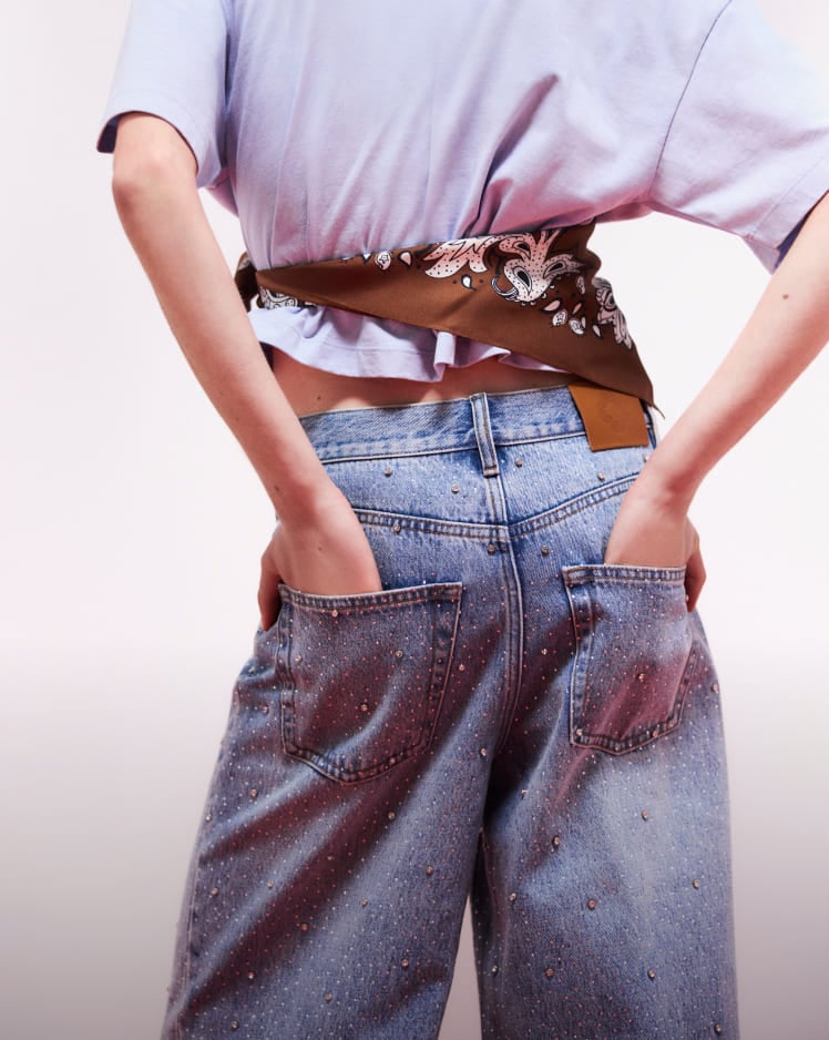 Selection of Maje trousers & jeans: focus on the mini Miss M bag in leather & suede