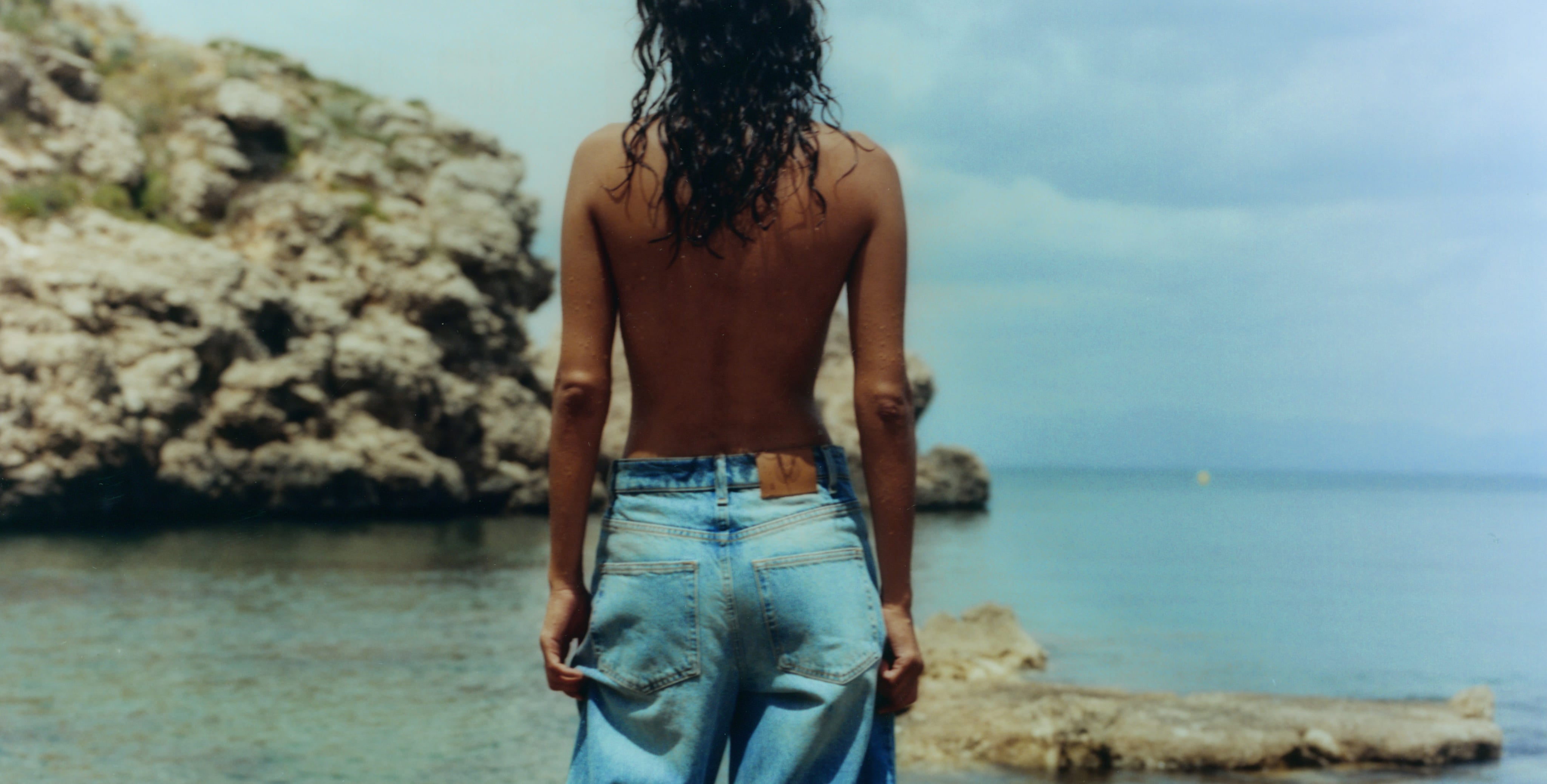 New Collection: a focus on jeans